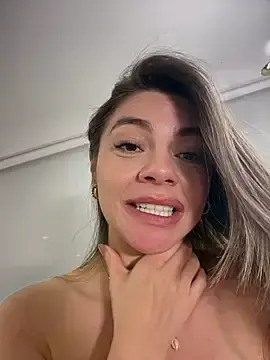 Best Webcam with alicee16 - Stripchat