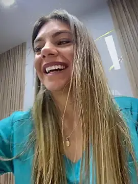 Nude Webcam with alicee16 - Stripchat