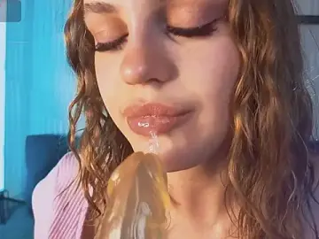 Free Porn Cam with Anny_Blossom - Stripchat