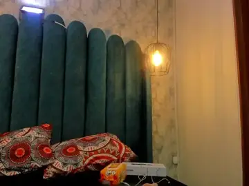 Live Sex Cam with nalalye_cruzz_ - Stripchat