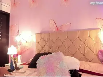 Adult Video Chat with Vivi_prinncess - Stripchat