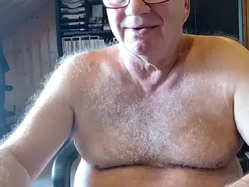 Adult Webcams with biggandybig - Stripchat