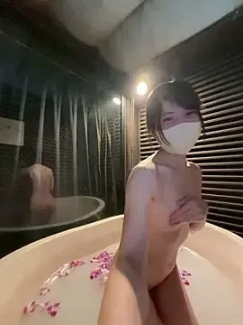 Free Porn Cam with mayumichan13 - Stripchat