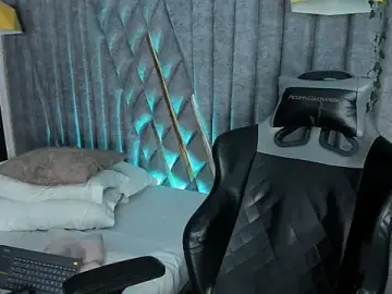 Live Sex with NicolaiKarav - Stripchat