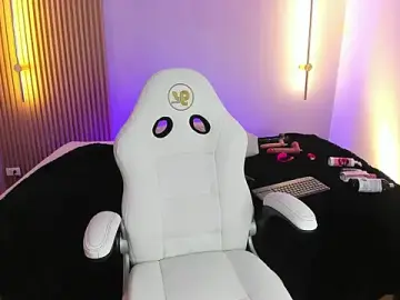 Free Porn Cam with liah_cleir - Stripchat