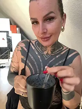 Live Sex with KathaleaNoir - Stripchat