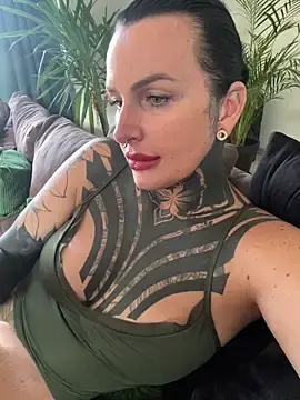 Sex Chat with KathaleaNoir - Stripchat