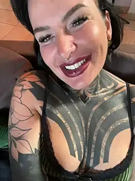 Free Porn Cam with KathaleaNoir - Stripchat