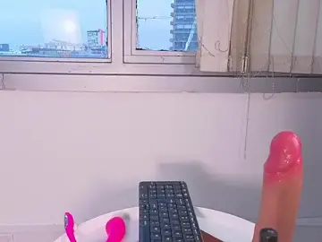 Adult Video Chat with Megan_Lim - Stripchat