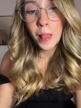 Sex Cam with fanyabbey - Stripchat