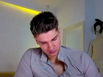 Adult Webcam with MaxKaiden - Stripchat