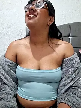 Live Sex Cam with ZaidaWet - Stripchat