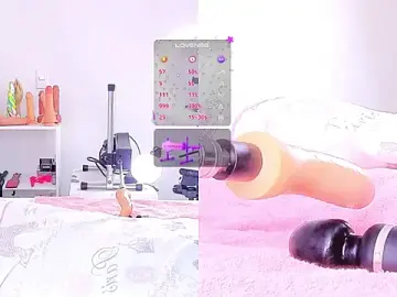 Best Webcam with revy_blacck - Stripchat