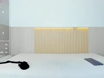 Adult Video Chat with ciara_brownn - Stripchat