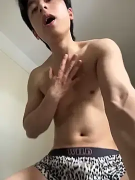 Adult Webcams with kissbaby-111 - Stripchat