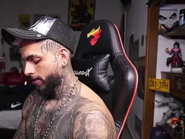 Private Sex Chat with logan_hugh8 - Stripchat