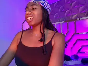 Adult Webcam with Queen_perla_ - Stripchat