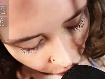 Adult Video Chat with alma_yammy - Stripchat