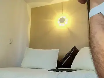 Watch Live Sex Cams with AxelClark_S - Stripchat