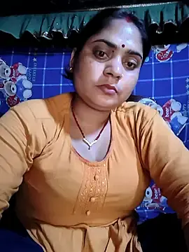 Watch Live Sex Cams with Aanushaka - Stripchat