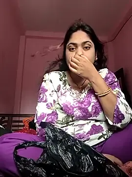 Adult Video Chat with Aanushaka - Stripchat