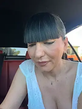 Live Sex Cam with MysticCleo - Stripchat