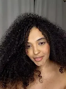 Free Porn Cam with QeenPandinha - Stripchat