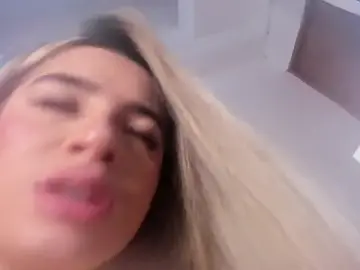 Private Sex Chat with Lola_Blondie - Stripchat