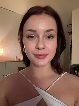 Live Sex Cam with MaribelRiver - Stripchat