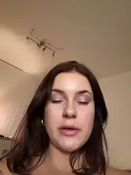 Live Sex Cam with MaribelRiver - Stripchat
