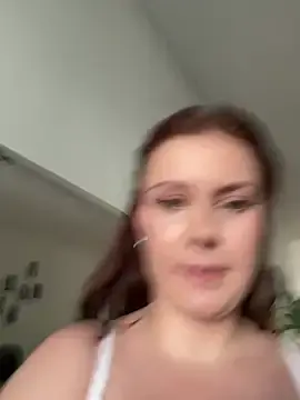 Adult Video Chat with MaribelRiver - Stripchat