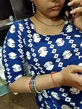 Watch Live Sex Cams with O_My_GoodnesS - Stripchat