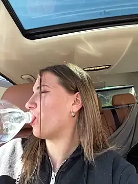 Adult Webcam with ViviVision99 - Stripchat