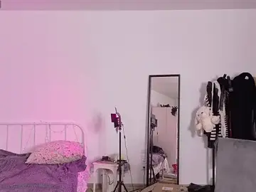 Live Porn with KikiMoor - Stripchat