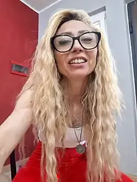 Adult Video Chat with harleyejoker1 - Stripchat