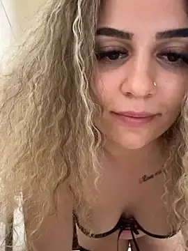 Free Live Porn with CrazyJessika - Stripchat
