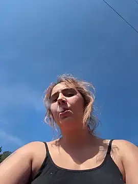 Live Sex Cam with hotamanda01 - Stripchat