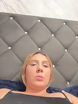Private Sex Chat with hotamanda01 - Stripchat