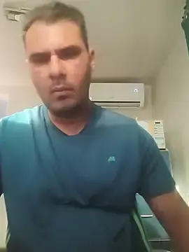 Sex Cam with Helsink88 - Stripchat