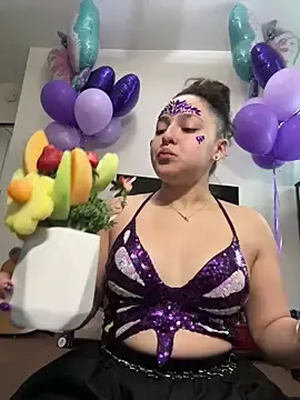 Live Porn with Mamachulita - Stripchat