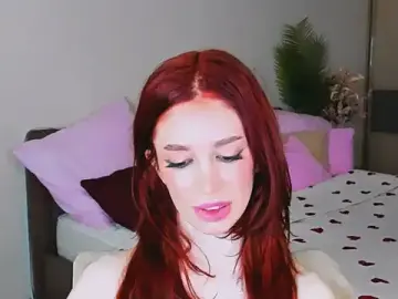 Live Sex Cam with ChristinaConteeree - Stripchat