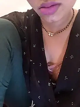 Adult Webcam with KAJALBHABHI_ - Stripchat