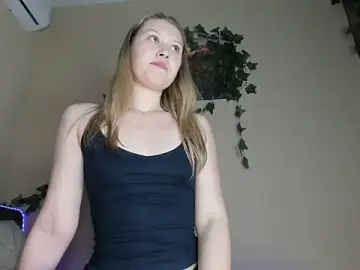 Nude Webcam with SkyeDavis - Stripchat