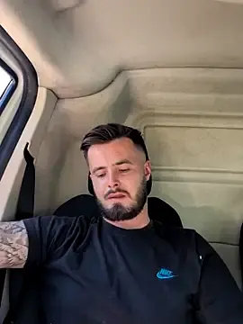 Sex Cam with Brightspark22 - Stripchat