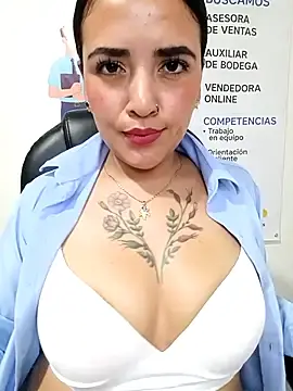 Adult Video Chat with MAYE__13 - Stripchat