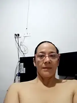 Adult Webcam with nicolle_milf1978 - Stripchat