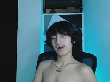 Live Porn with littlextreme - Stripchat