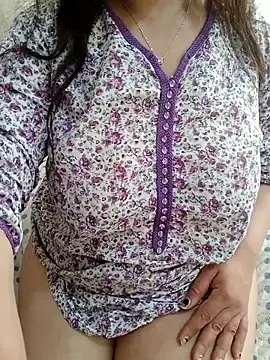 Nude Webcam with Saakoora - Stripchat