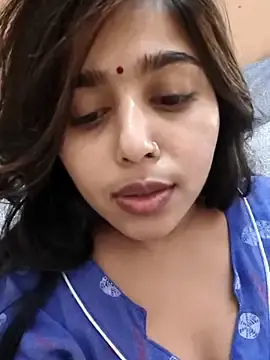 Sex Cam with Cute-Simmi69 - Stripchat