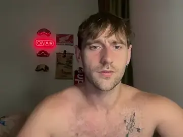 Live Porn with lukegunn - Stripchat